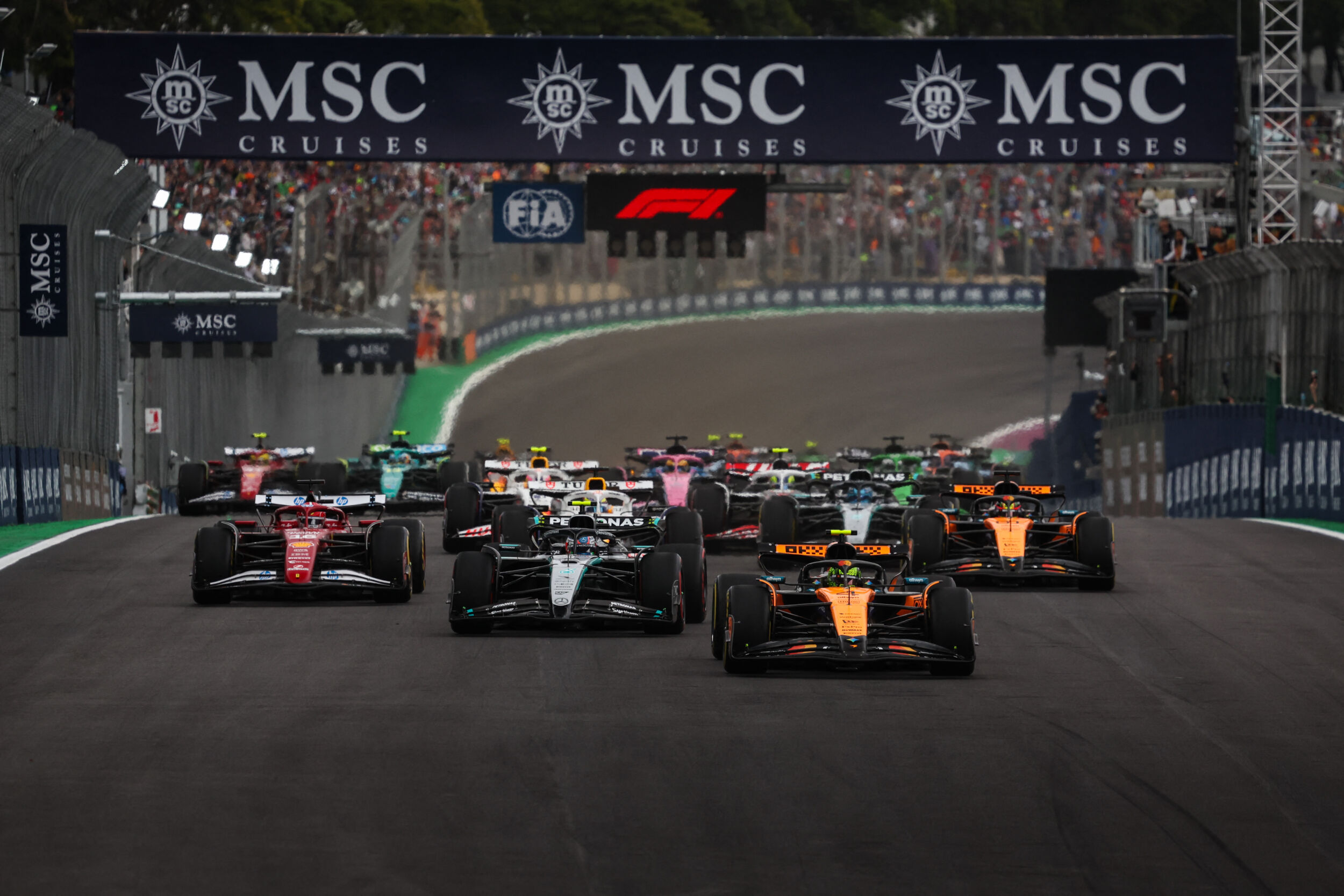 Marele Premiu de Formula 1™ din Las Vegas 2025. Cursa e duminică, în AntenaPLAY, de la 06:00